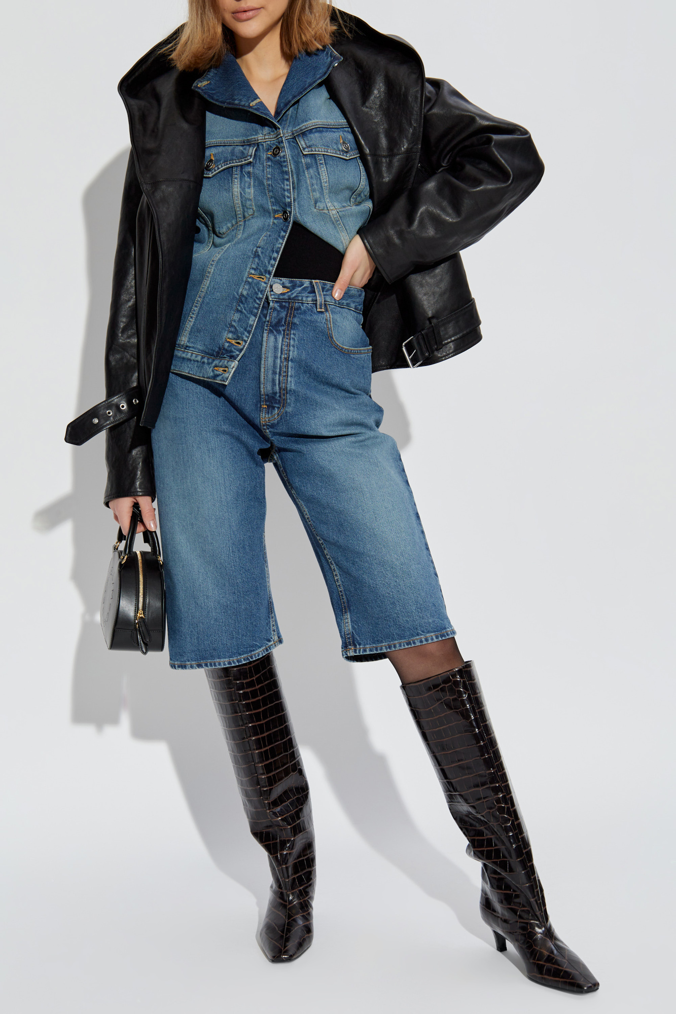 ショートパンツ ALAIA Woman Short Denim AlaïA High Rise Denim Shorts - Blue Vintage | Editorialist